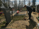 Работники Руднянского районного суда Смоленской области  привели в порядок место захоронения  судьи – фронтовика Блашкевича Владимира Аркадьевича